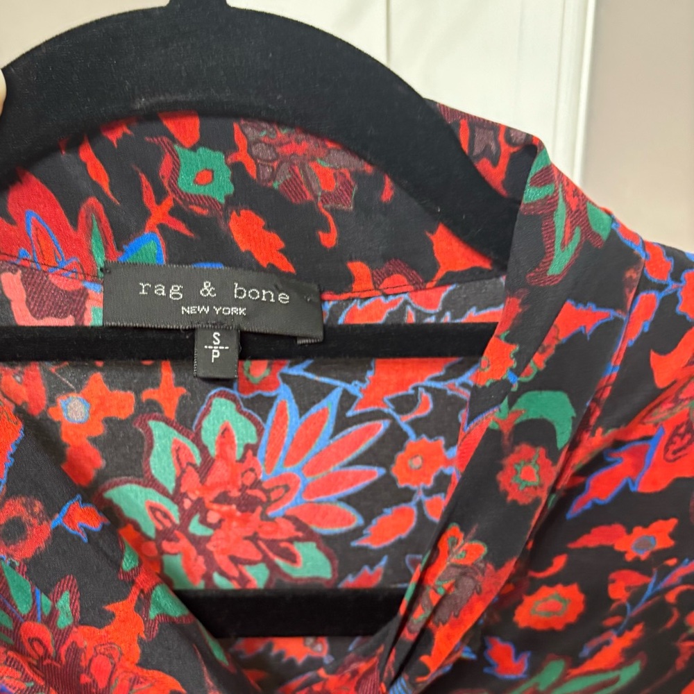 Rag & Bone Emily Floral Tie-Neck Blouse Black Red Blue Size Small View 5